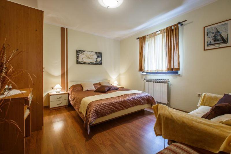 Apartmani Gilda Vrsar Exteriör bild