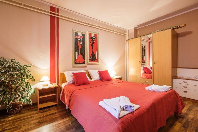 Apartmani Gilda Vrsar Exteriör bild