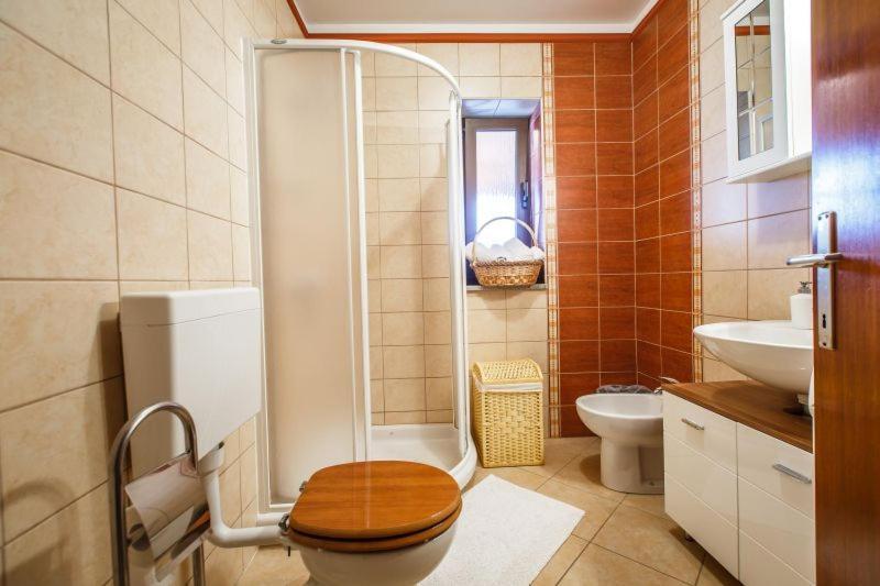 Apartmani Gilda Vrsar Exteriör bild